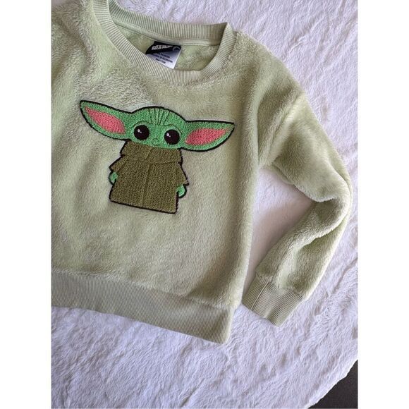 Star Wars Crewneck Sweater Size  XS 4-5 - Picture 3 of 4